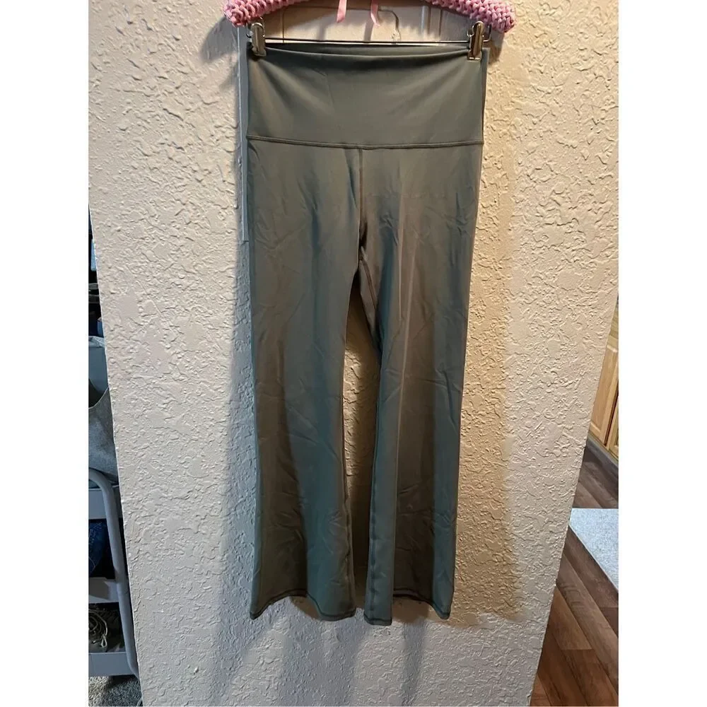 Pure Luxe By Fabletics Green Bootcut Leggings Woman’s Size Medium - Picture 1 of 10
